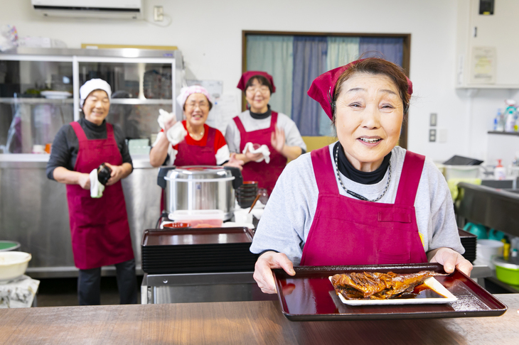 浜のかあさん食堂